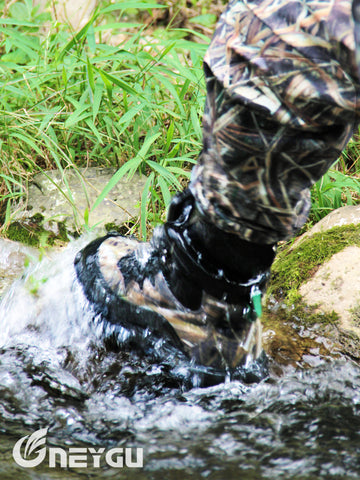NeyGu Wading Boots with Anti-Slip Rubber Sole (Camo Pattern)